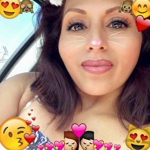 Meet your Posher, Evelyn